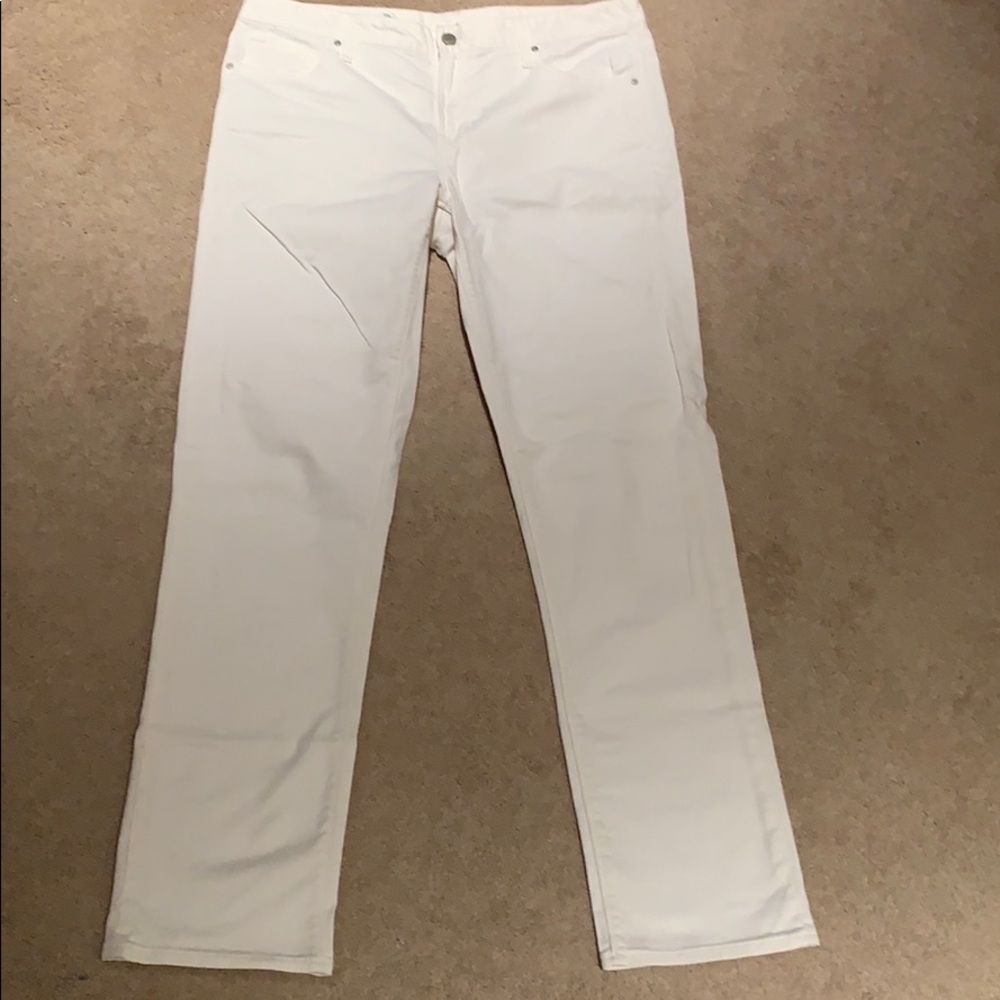 GAP white denim jeans